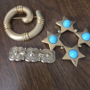 Fun Vintage Brooches- Trend Alert